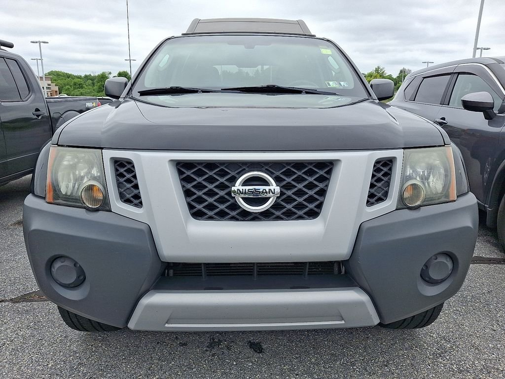 Used 2011 Black Nissan S image 2