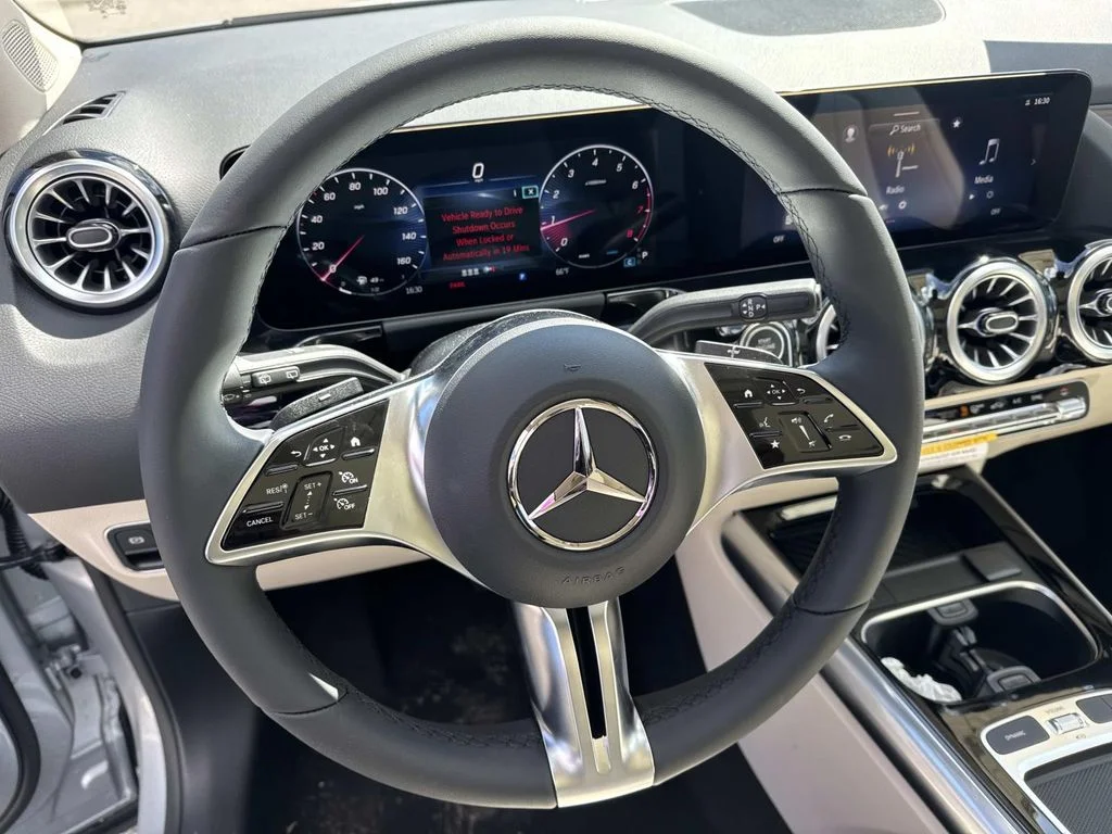 New 2026 Silver Mercedes-Benz GLA 250 image 10