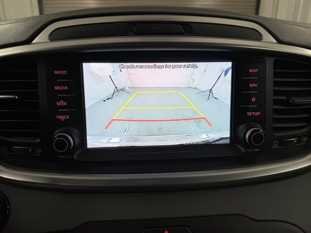 Used 2019 White Kia SX image 15