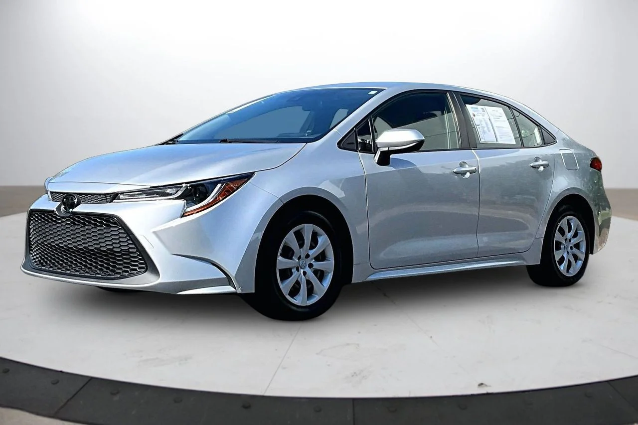 Certified Used 2022 Silver Toyota LE image 4