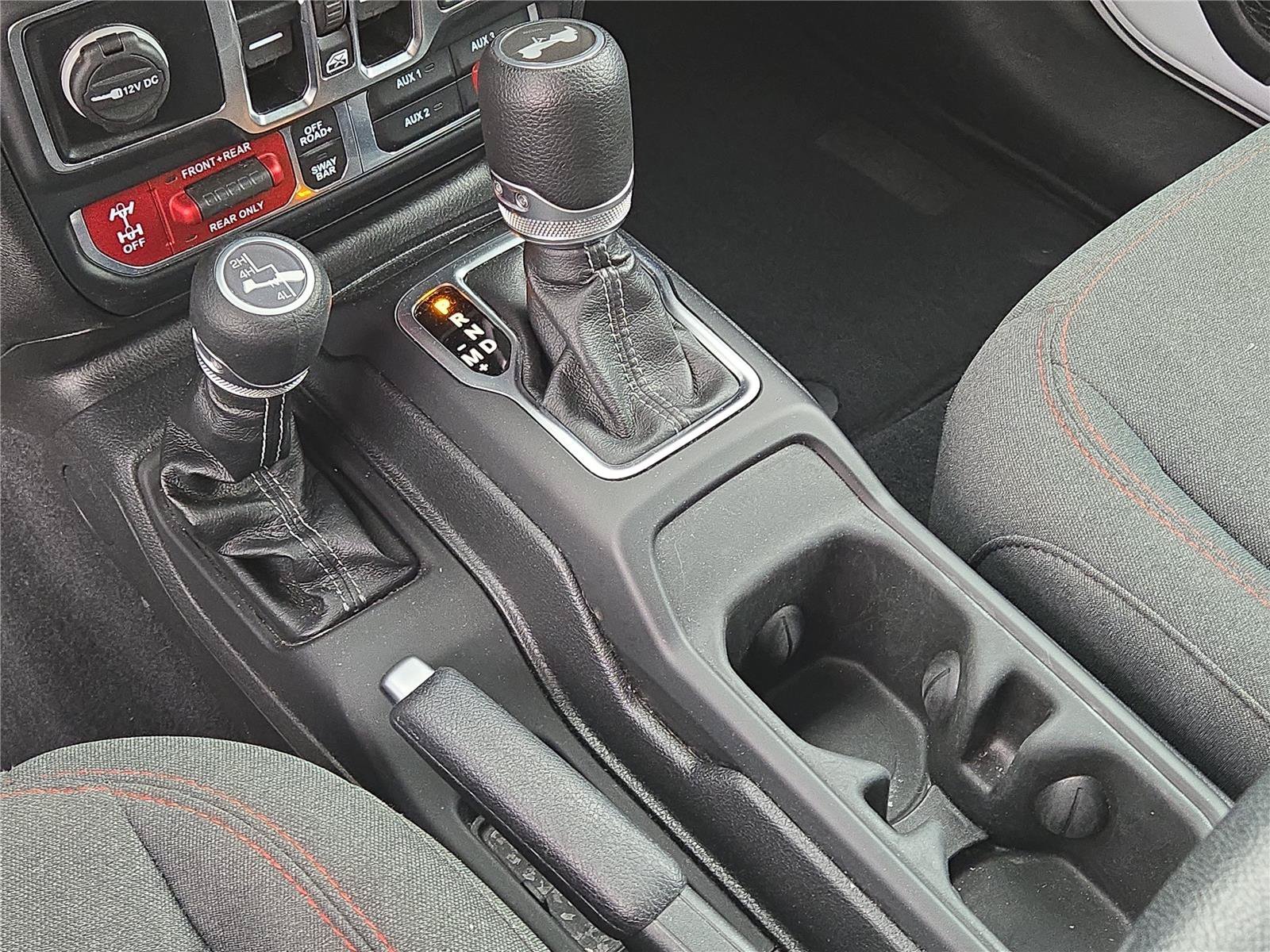 2025 Jeep Wrangler 4-Door Rubicon - Photo 29