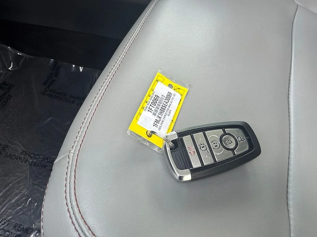 Used 2025 Black Ford Active image 21