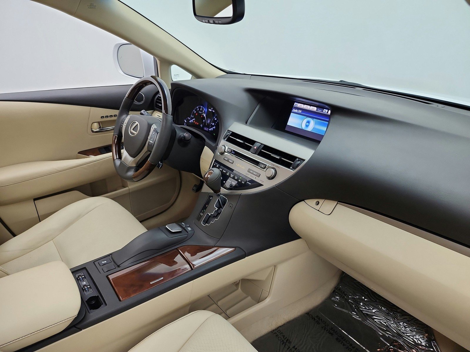 Used 2014 Starfire Pearl Lexus FWD 4dr image 21