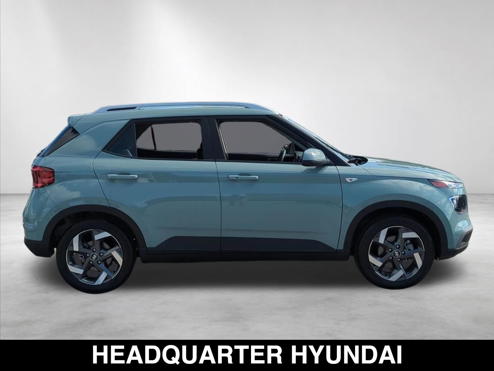 Used 2026 Mirage Green Hyundai SEL image 4