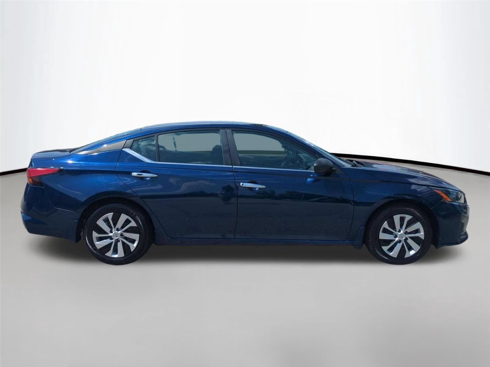 Used 2024 Deep Blue Pearl Nissan 2.5 S image 6