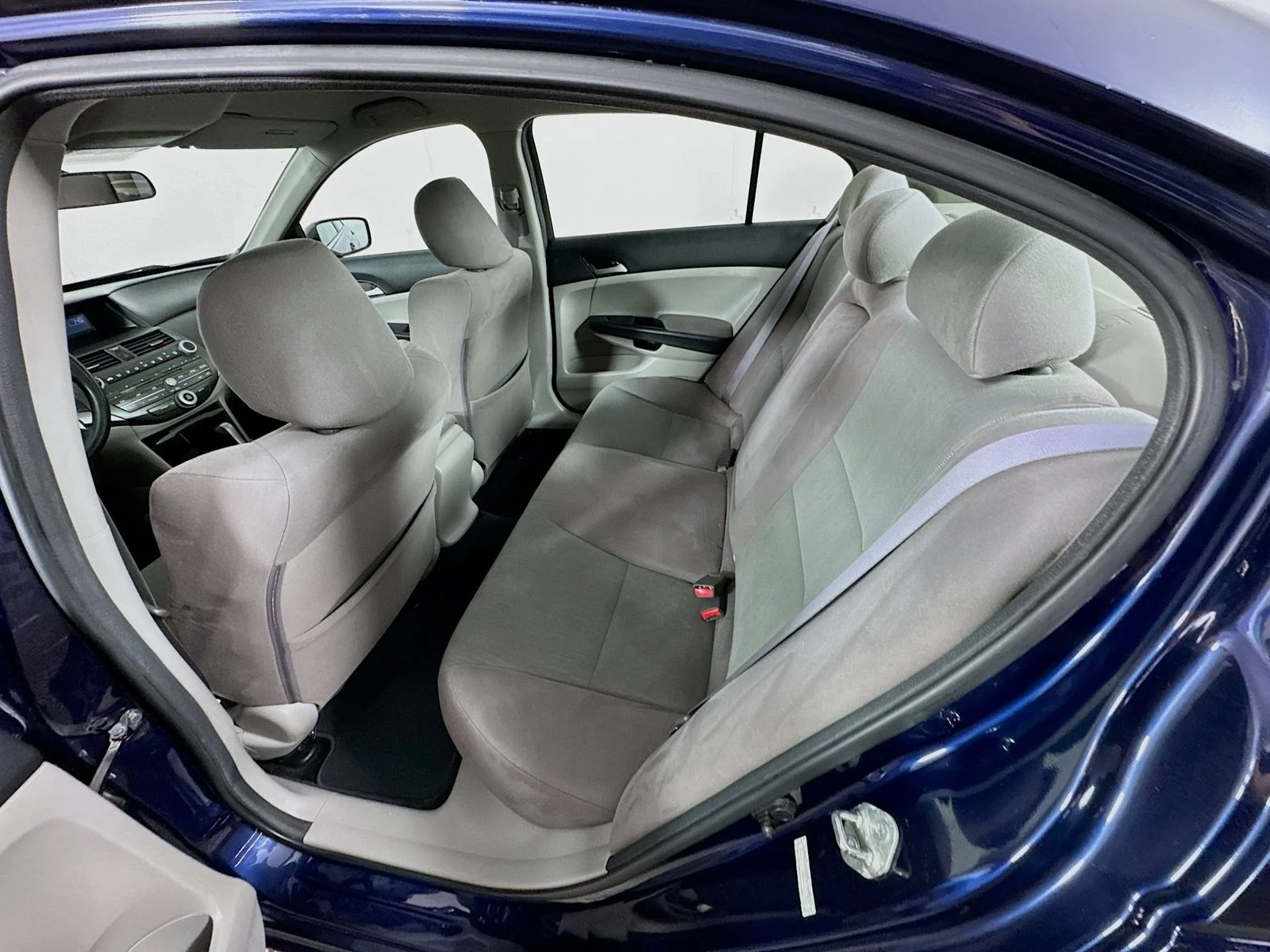 Used 2011 Blue Honda LX image 21