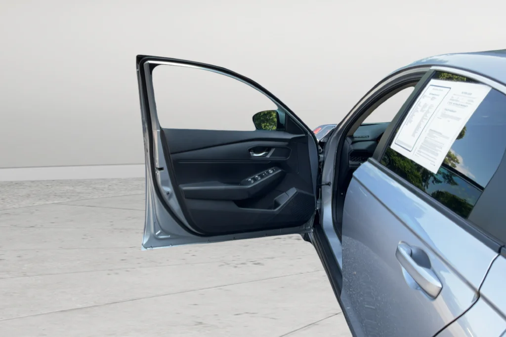 2025 Honda Accord LX - Photo 26