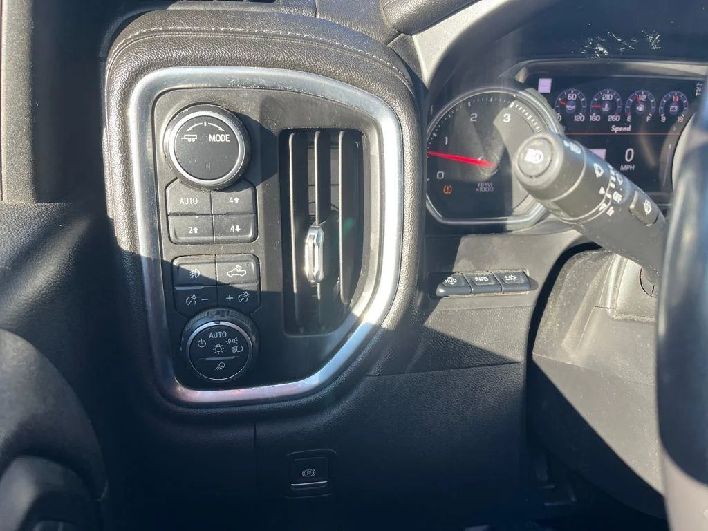 Used 2020 Red Hot Chevrolet LTZ image 13