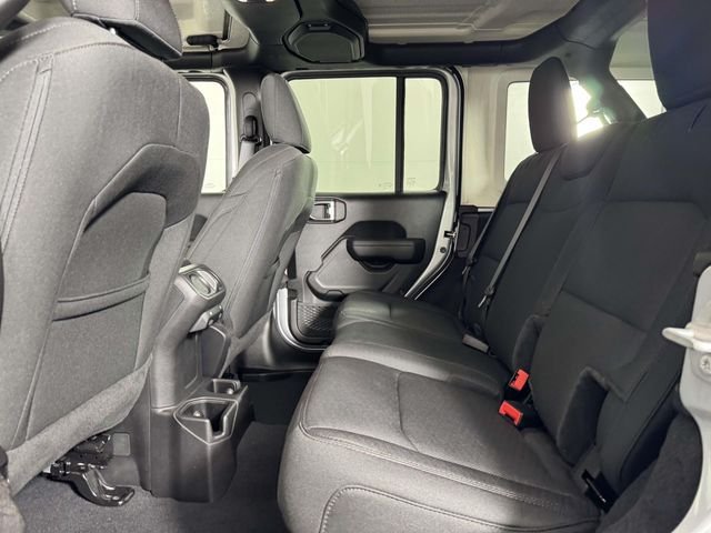 Used 2022 Silver Jeep Unlimited Sport S image 35