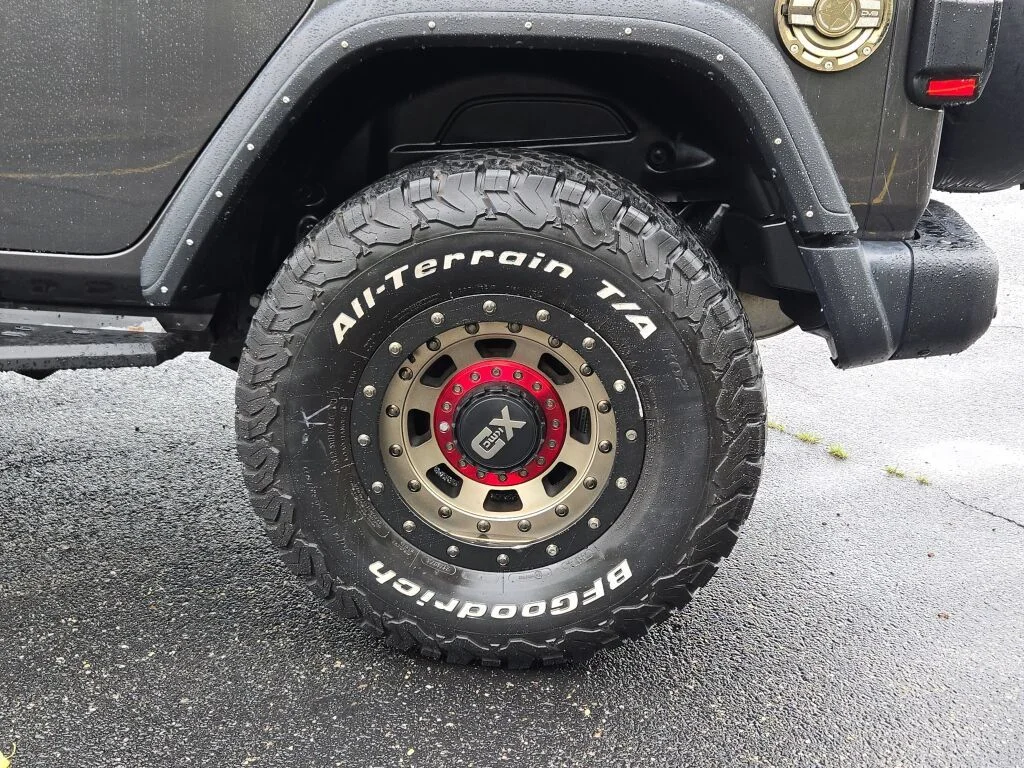 Used 2020 Gray Jeep Unlimited Rubicon image 15