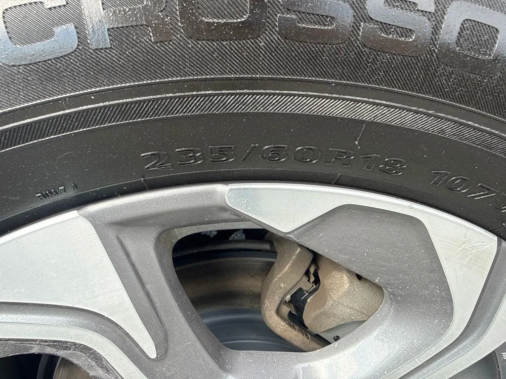 Used 2019  Honda EX image 27