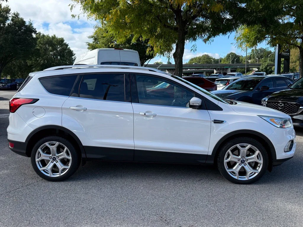 Certified Used 2019 White Platinum Clearcoat Metallic Ford Titanium image 9