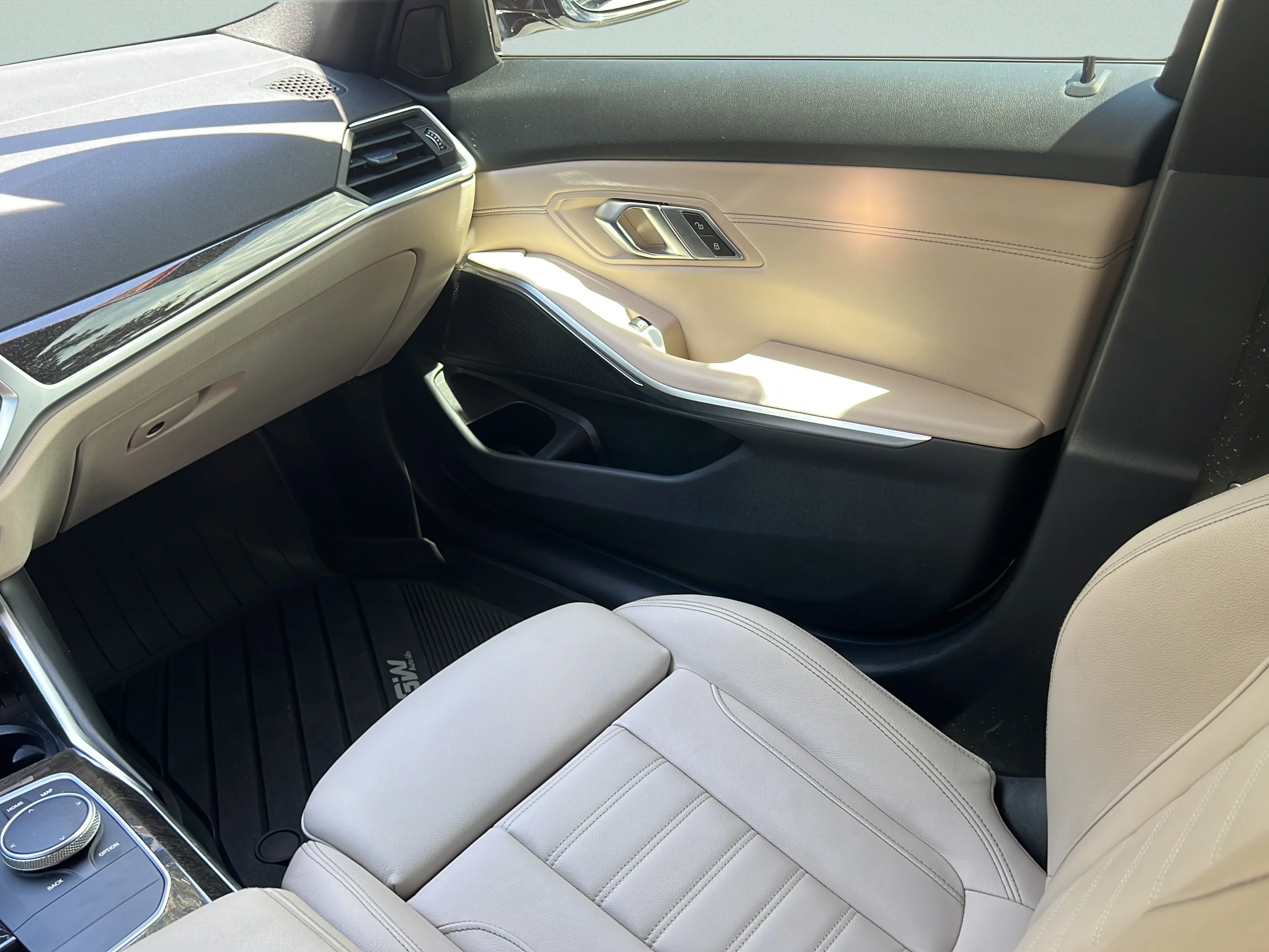 Used 2022 Mineral White Metallic BMW 330e image 12