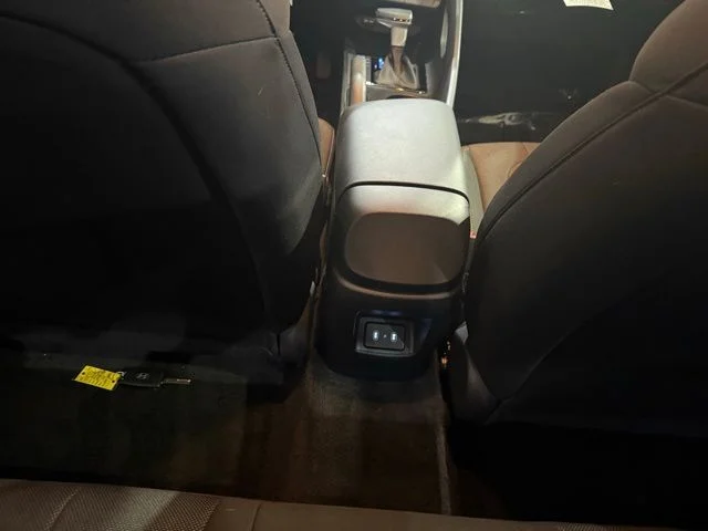 New 2026 White Hyundai SE image 24