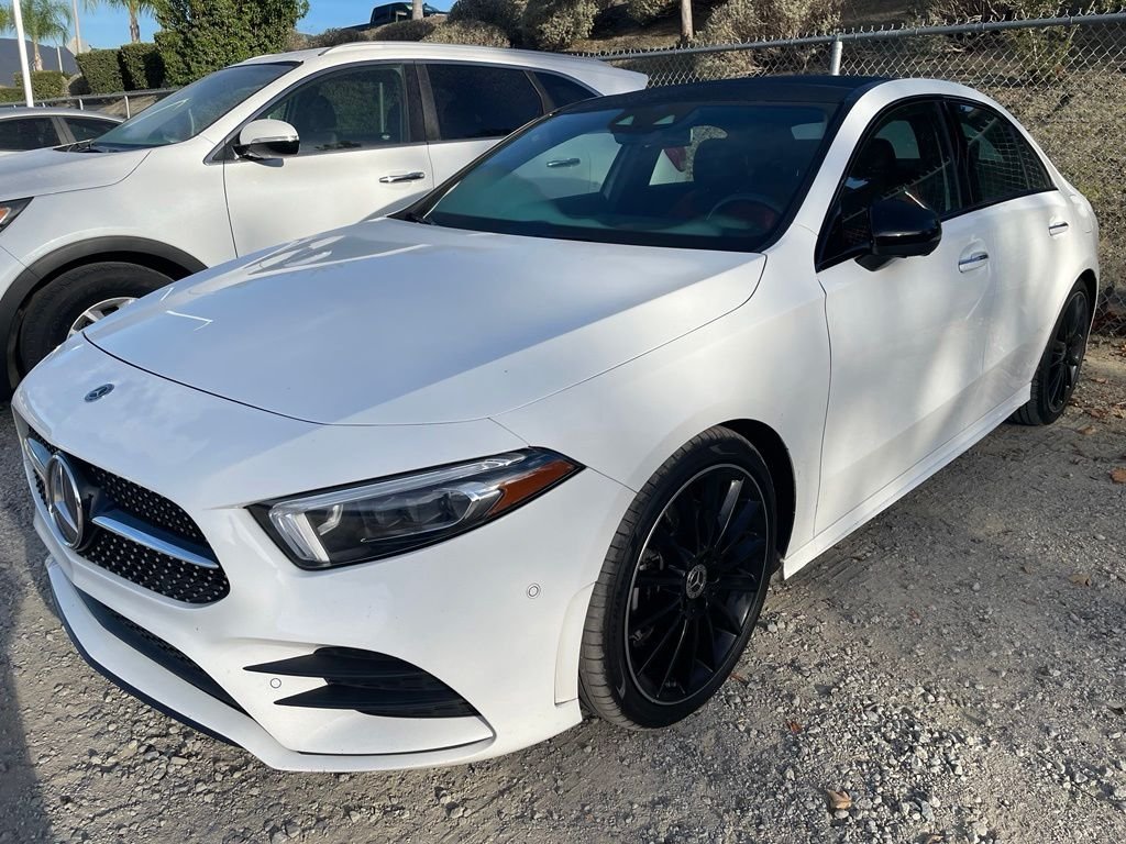 Used 2019 Polar White Mercedes-Benz A 220 image 4