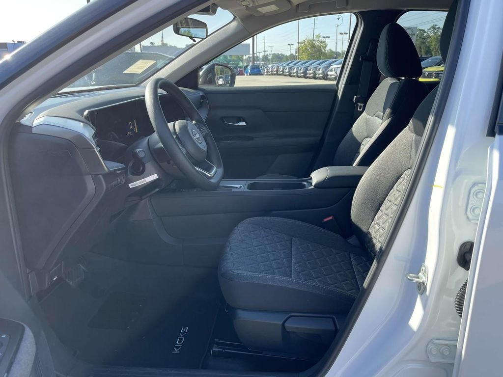 New 2025 Aspen White TriCoat Nissan SV image 13