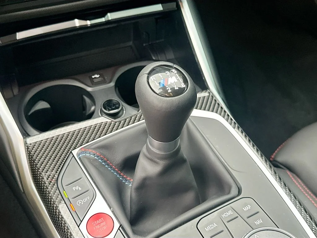 Used 2026 Alpine White BMW Base image 17
