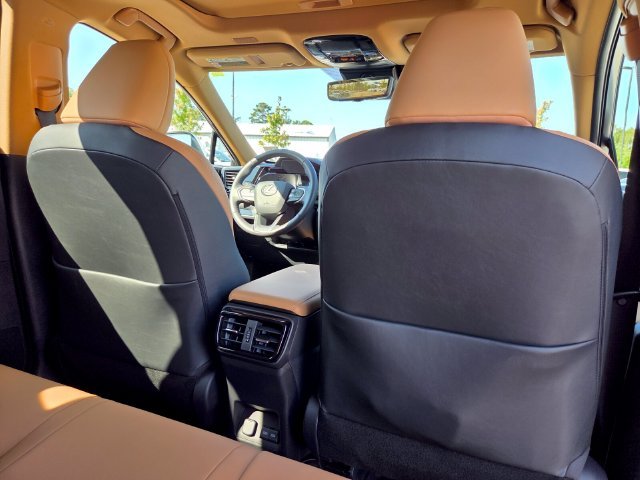 Certified Used 2026 White Lexus 350h Premium image 15
