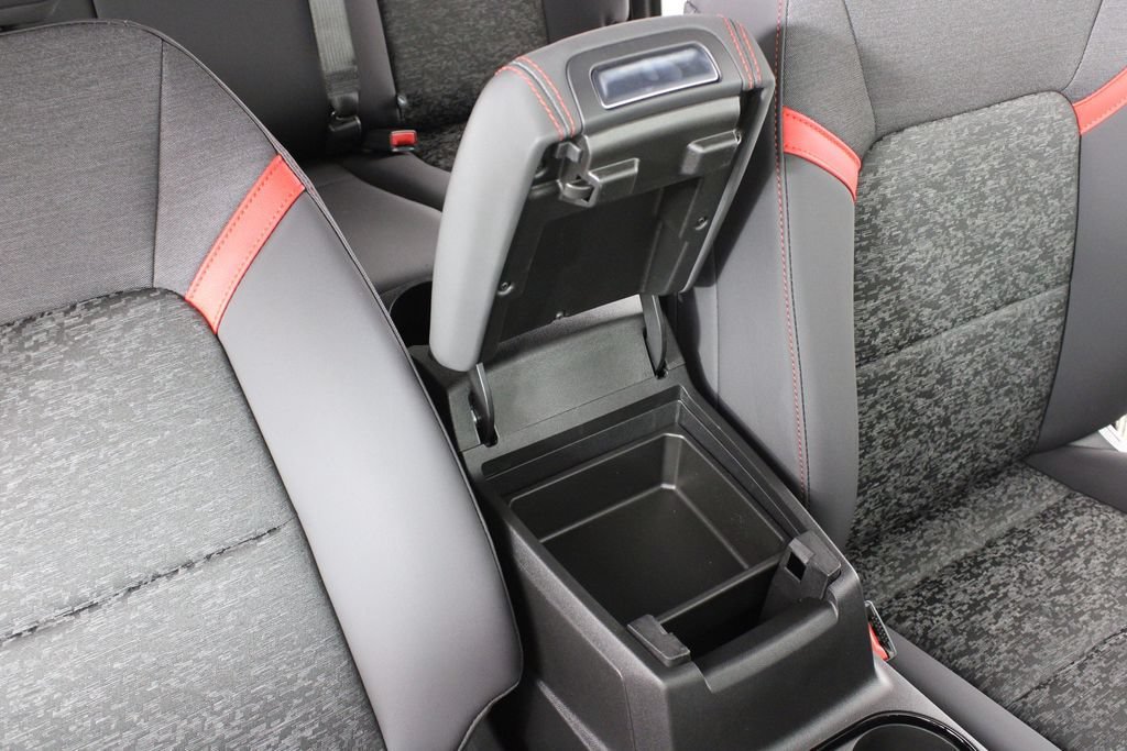 2026 Chevrolet Colorado Z71 - Photo 19