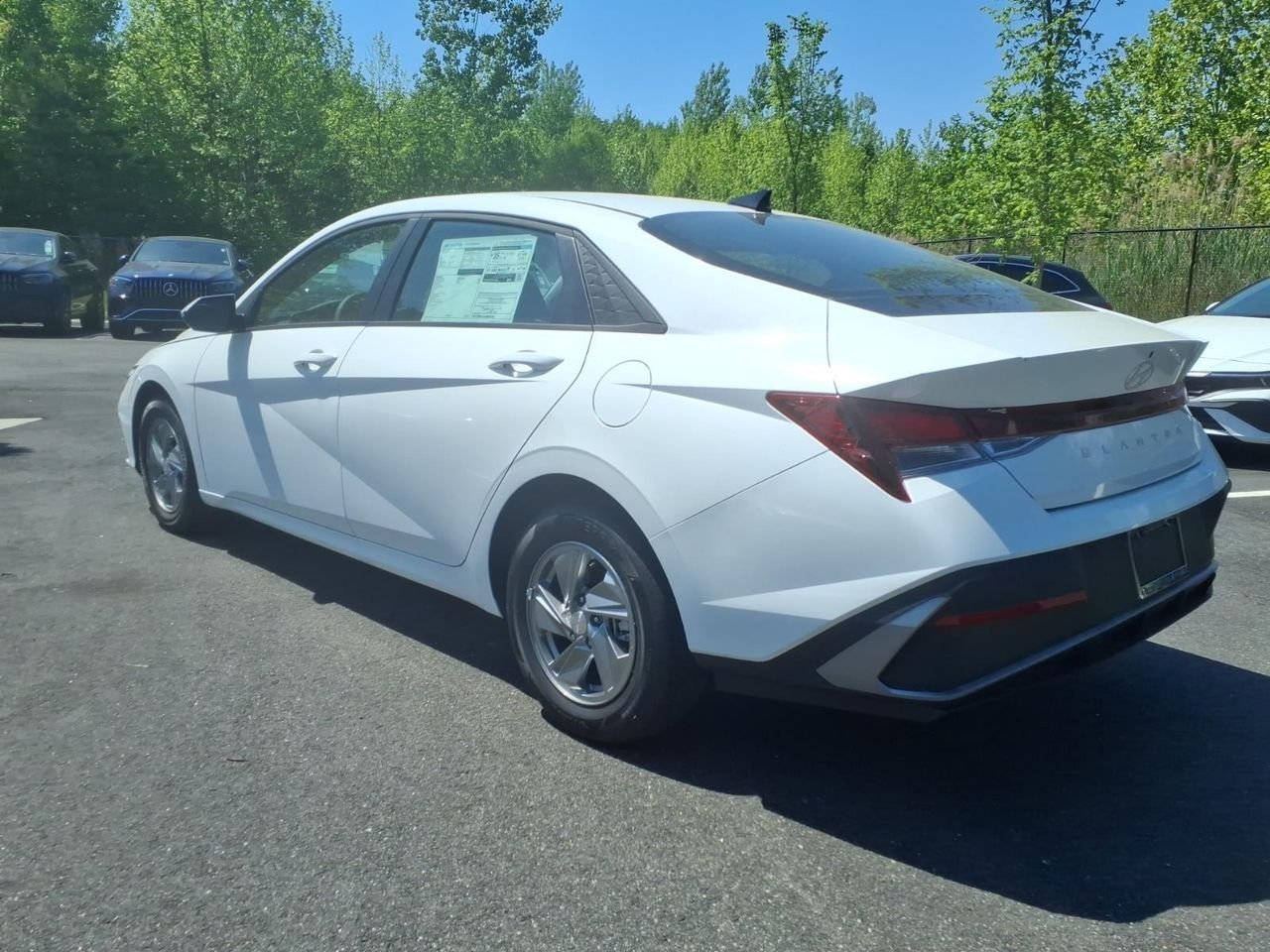 New 2026 Serenity White Hyundai SE image 8