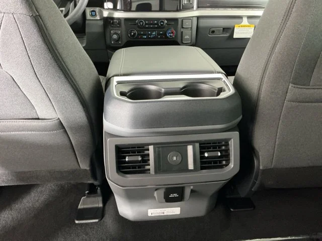 New 2027 Carbonized Gray Metallic Ford XLT image 26