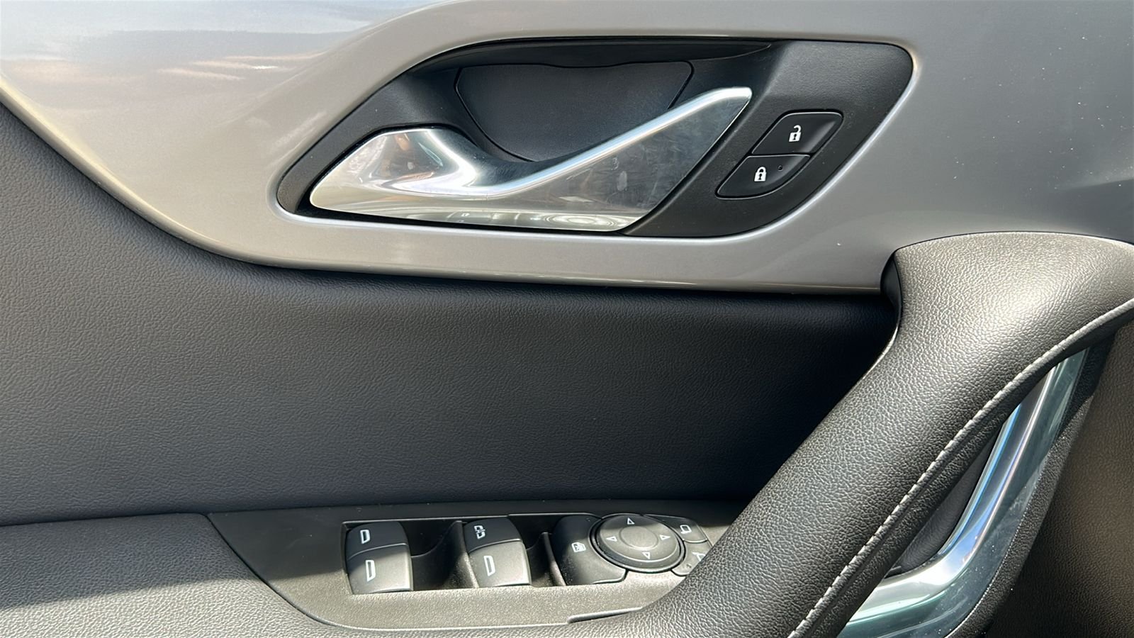Used 2024 Brown Chevrolet LT image 20
