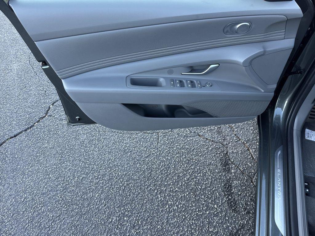 New 2026 Gray Hyundai SEL Sport Premium image 10