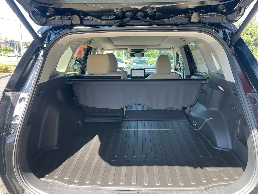 New 2026 Black Toyota XLE Premium image 28