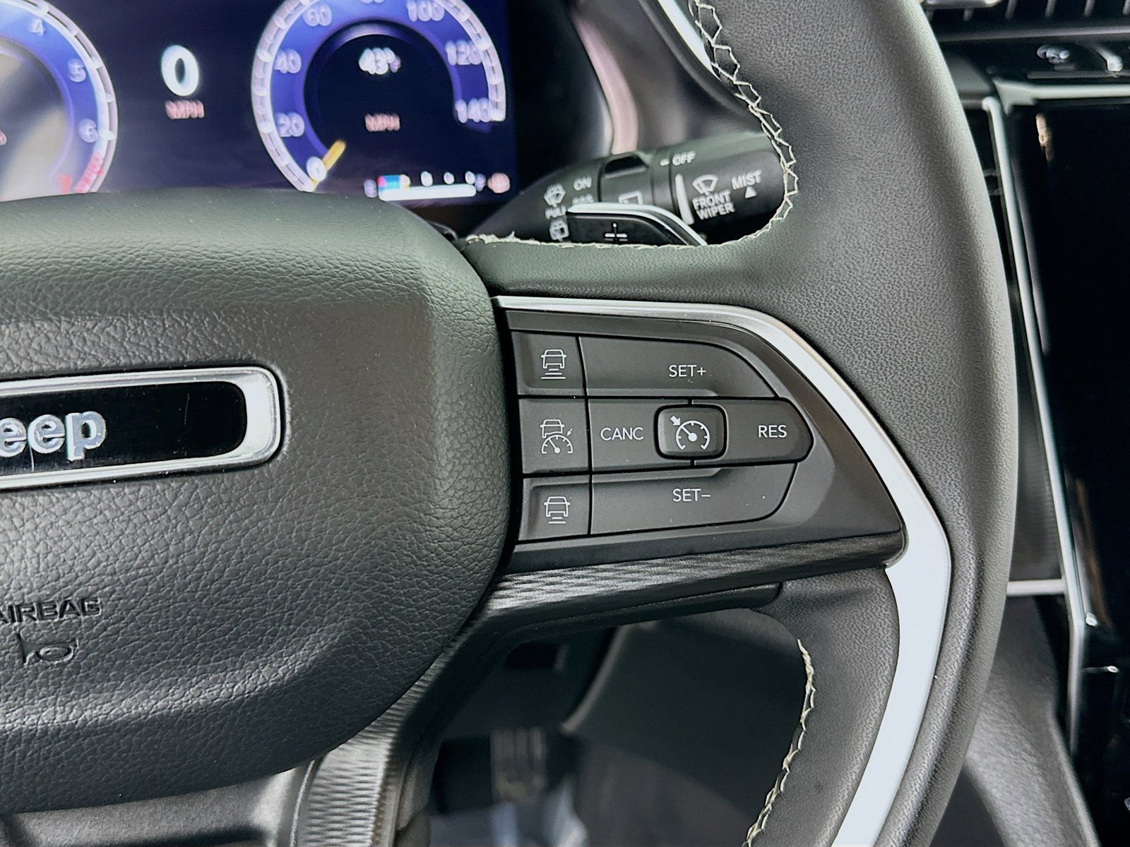 2023 Jeep Grand Cherokee L Altitude - Photo 16