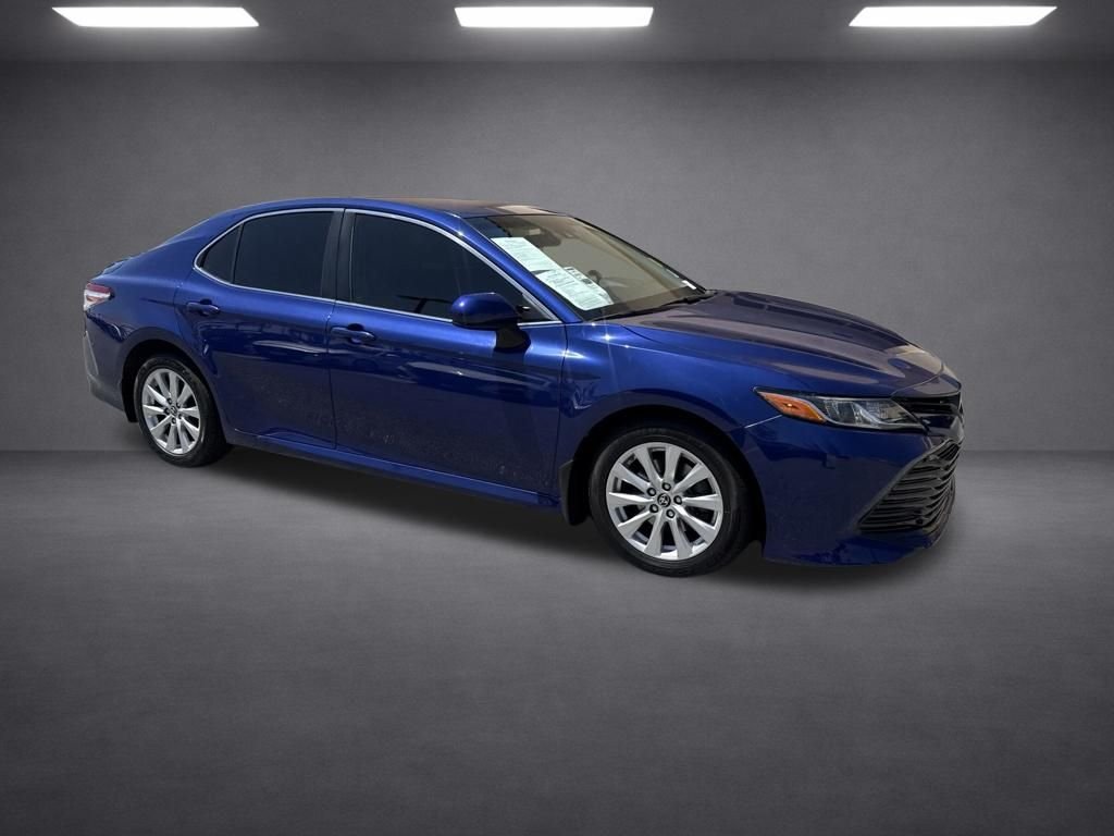 Used 2018 Blue Toyota LE image 12