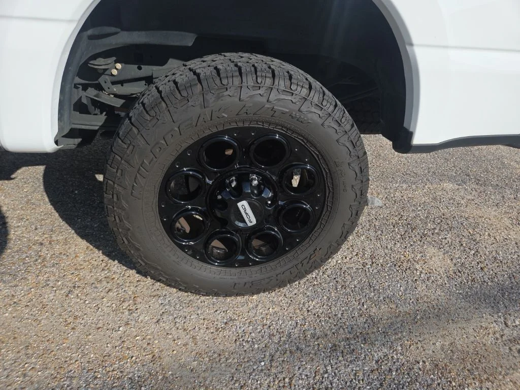 Certified Used 2023 White Ford XLT image 16