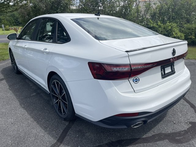 New 2026 Pure White Volkswagen 2.0T Autobahn FWD image 2