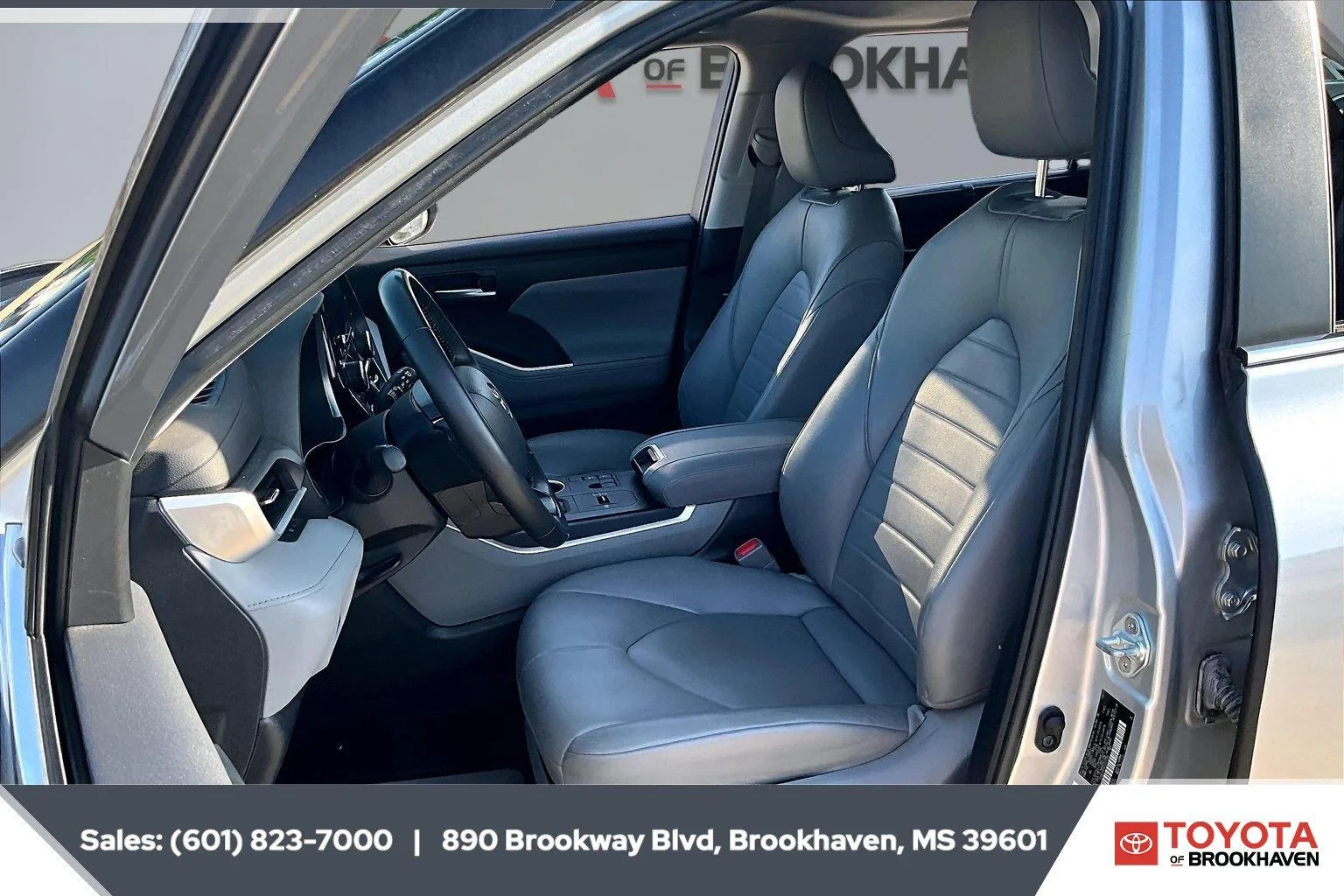 Used 2023 Celestial Silver Metallic Toyota Hybrid XLE image 18