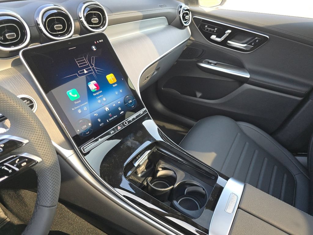 New 2026 Polar White Mercedes-Benz GLC 300 image 67