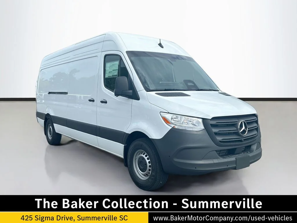 New 2026  Mercedes-Benz Cargo 170 WB image 1
