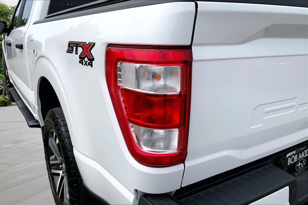 Used 2023 White Ford XL image 22