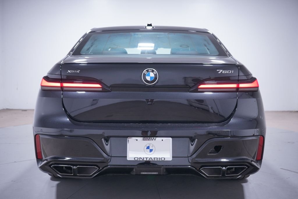 New 2026 Black Sapphire Metallic BMW 760i xDrive image 5