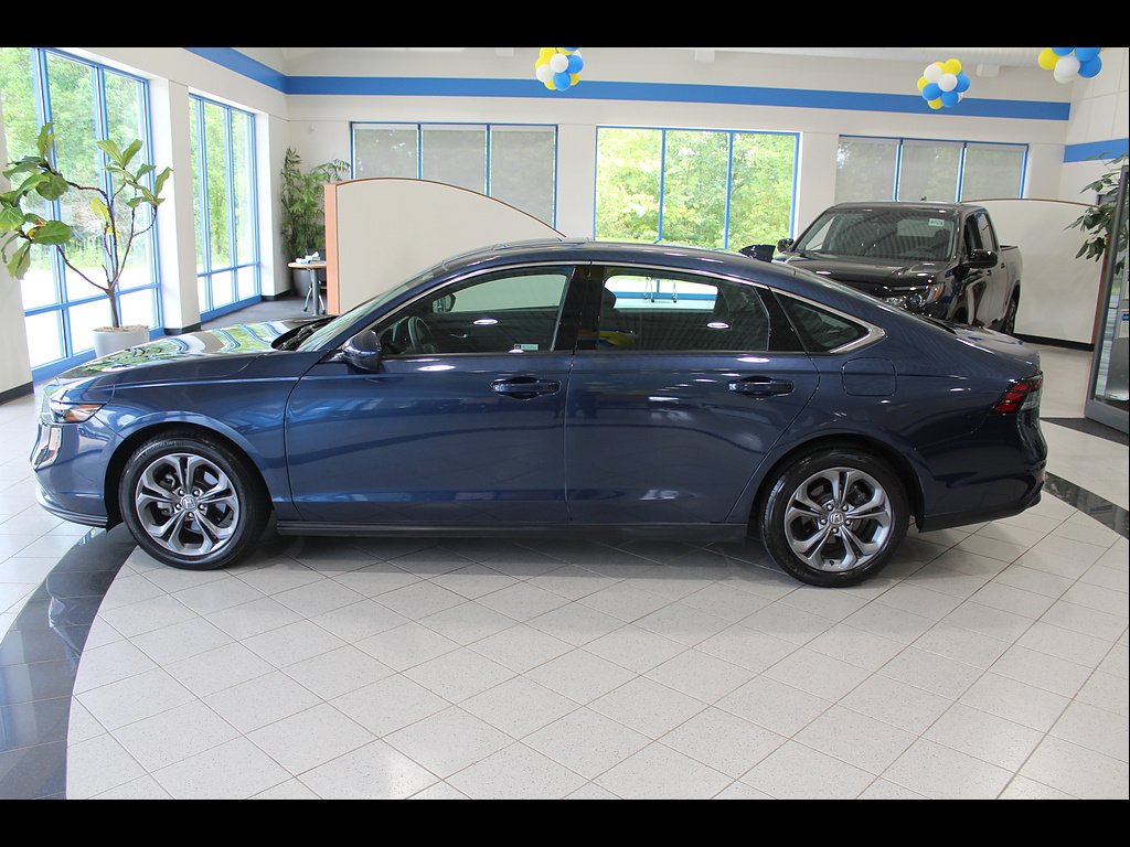Certified Used 2024 Canyon River Blue Metallic Honda 1.5T EX image 8