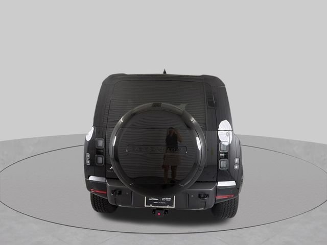 New 2026 Santorini Black Land Rover X-Dynamic SE image 6