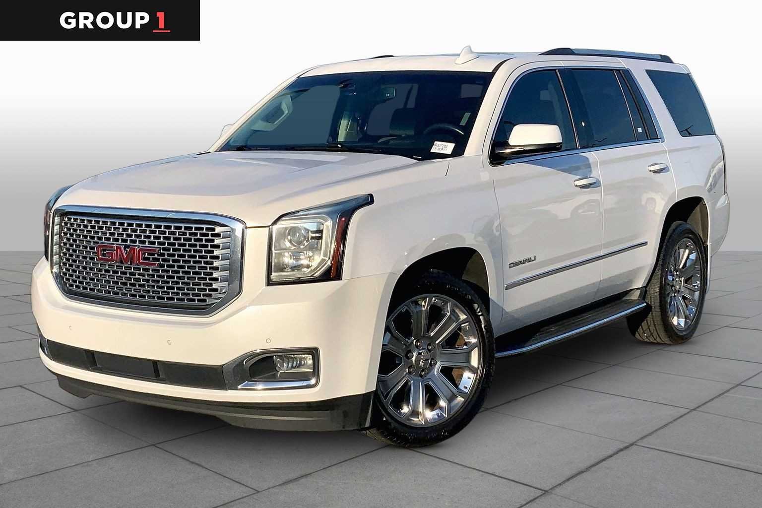 2017 GMC Yukon 4WD Denali's photo