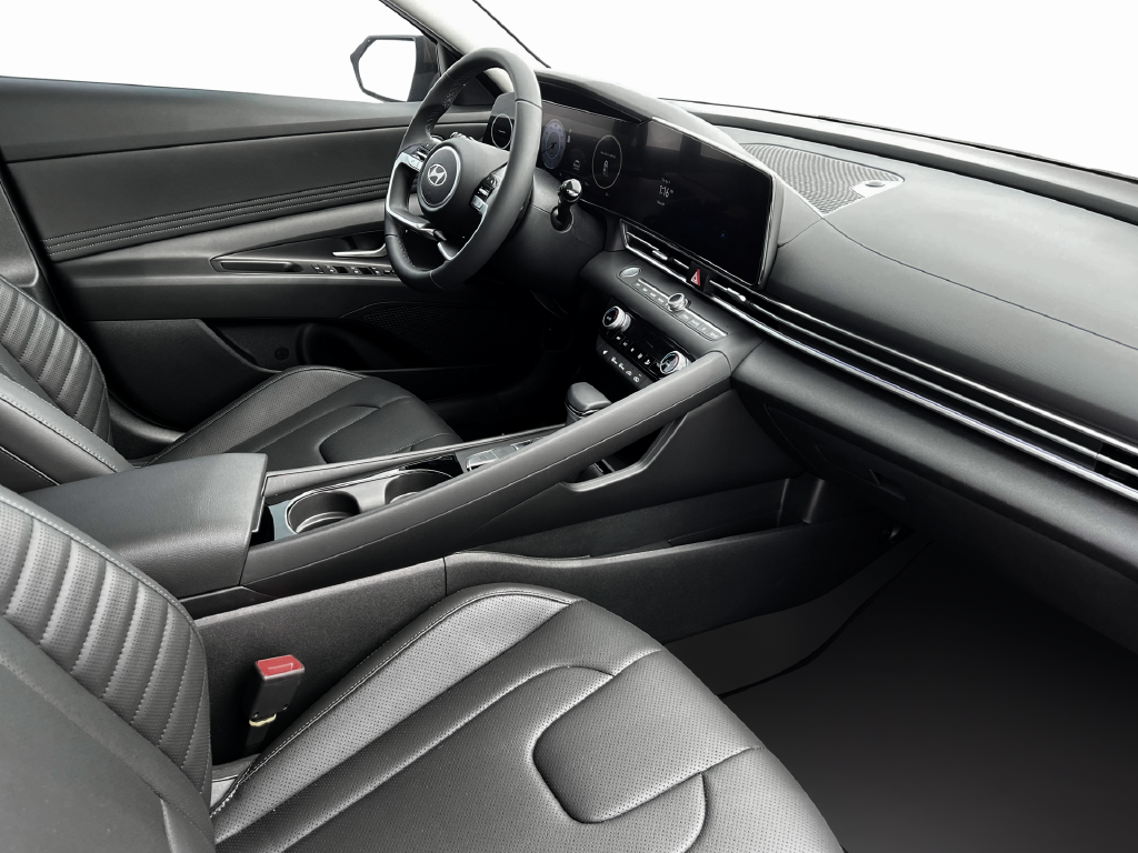 2025 Hyundai Elantra Limited - Photo 17