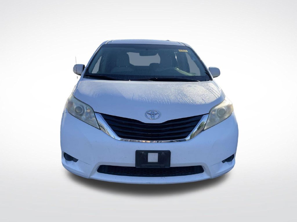 Used 2011 Toyota Sienna LE with VIN 5TDKK3DCXBS123944 for sale in Columbia, SC