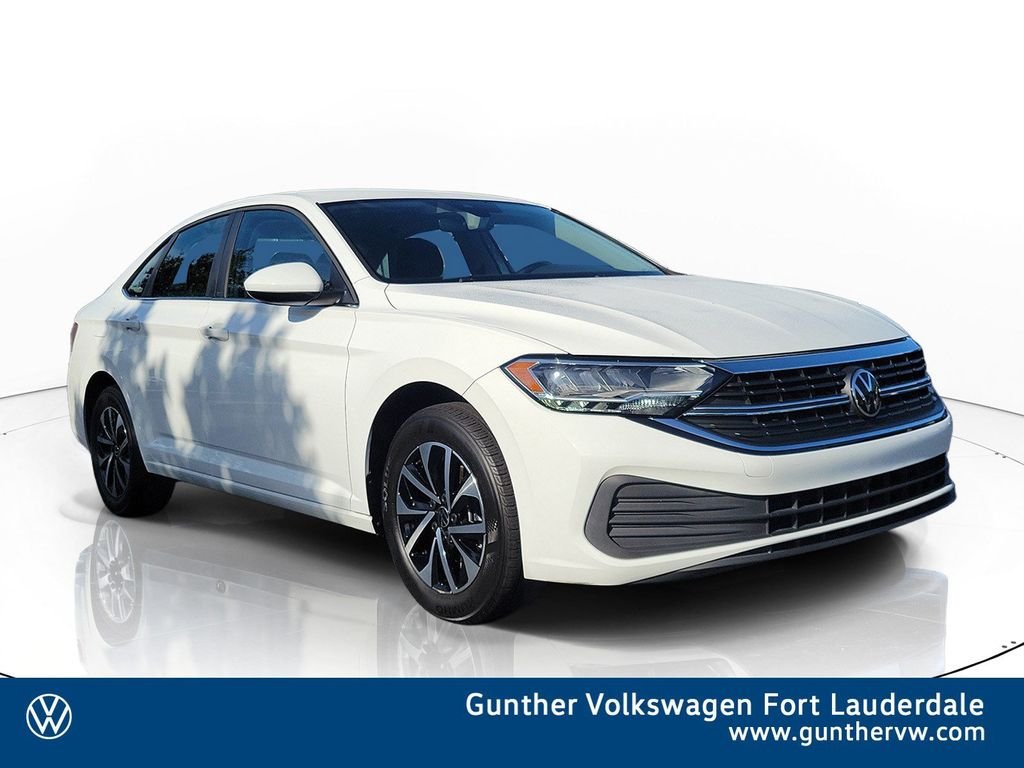 Certified Used 2024  Volkswagen 1.5T S image 1