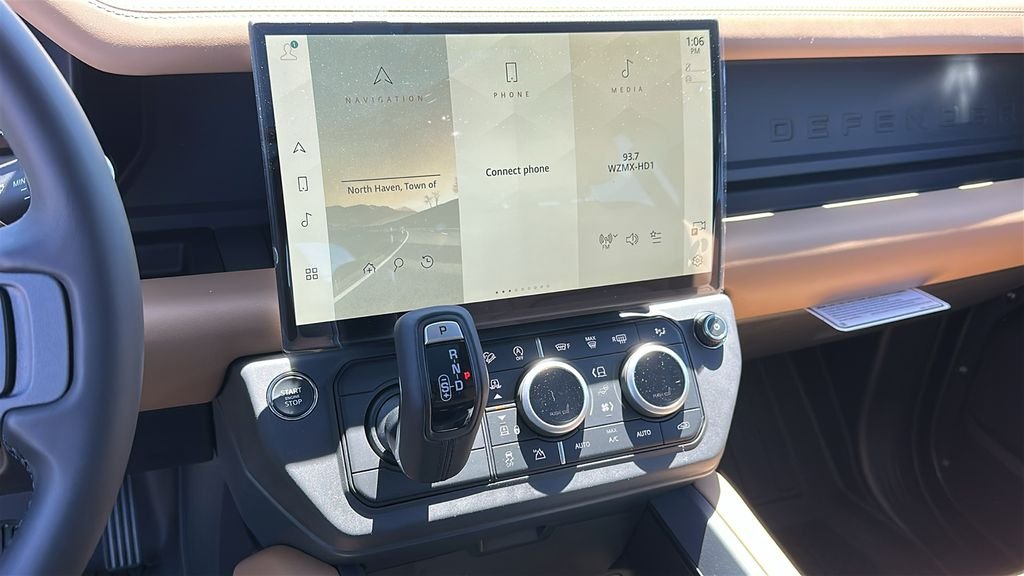 New 2026 Woolstone Green LAND ROVER S image 15