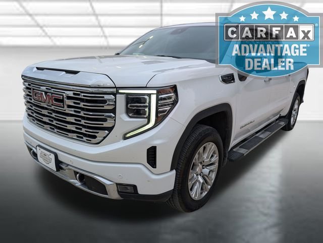 Used 2023 WHITE FROST TRICOAT GMC Denali image 32