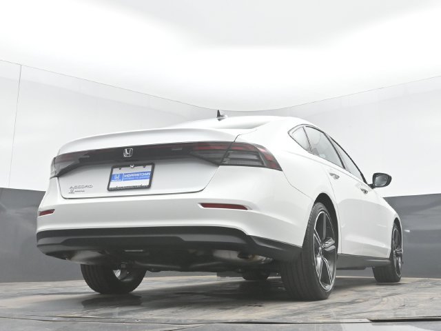 New 2026 Platinum White Pearl Honda SE image 38