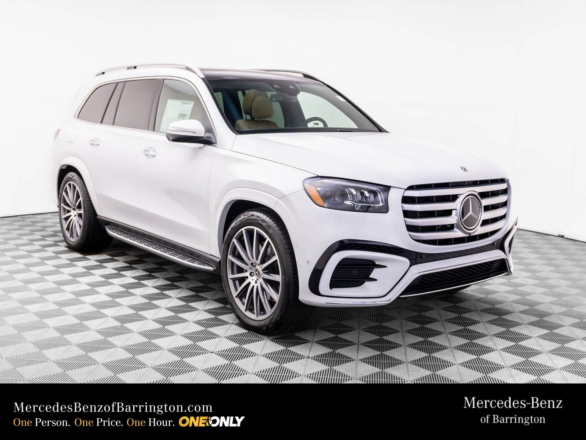 New 2026 MANUFAKTUR Moonlight White Metallic Mercedes-Benz GLS 580 image 8