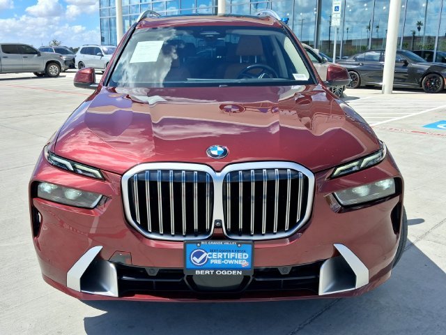 Used 2025 Red BMW xDrive40i image 2