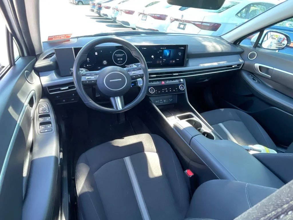 Used 2024 Serenity White Hyundai SEL image 13