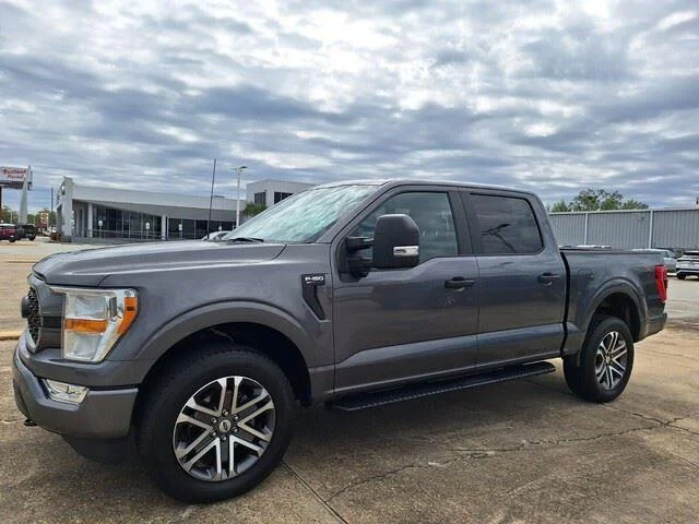 2022 Ford F-150 XL - Photo 9